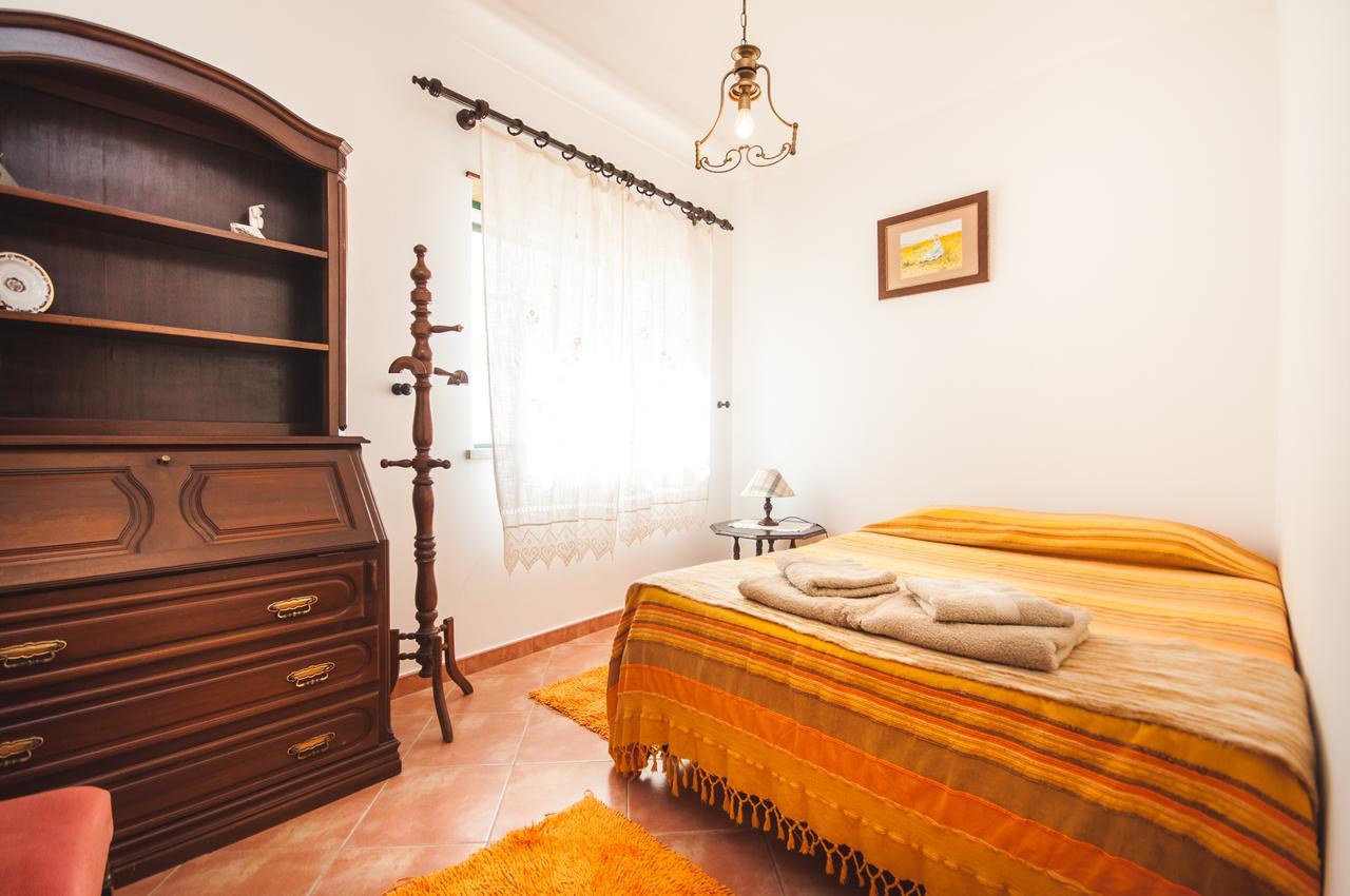 Bed and Breakfast Rivers Nation Surf Camp Атоґія-да-Балея Екстер'єр фото